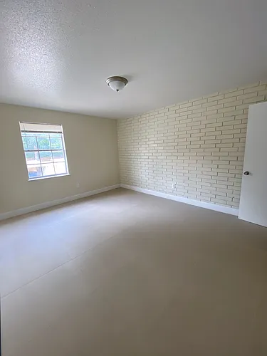 2295 Candlewyck Cir Photo 1