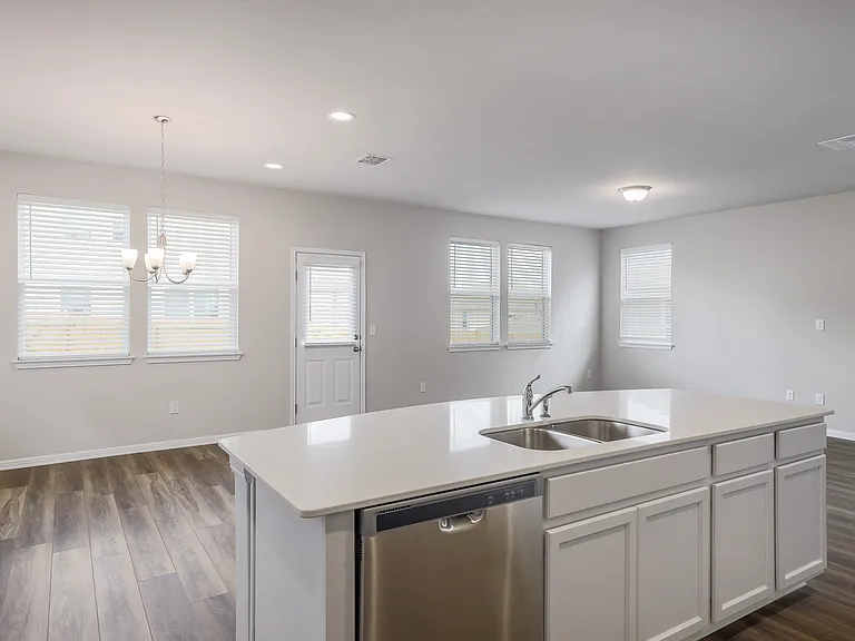 10702 Sentinel Dr — Photo 5