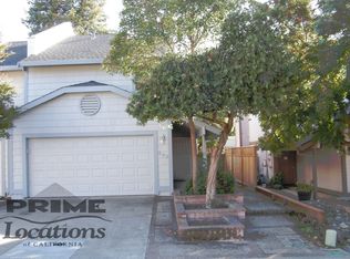 303 Canterbury Ave, Roseville, CA 95678