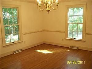 4th image of 4501 Lynchester Dr