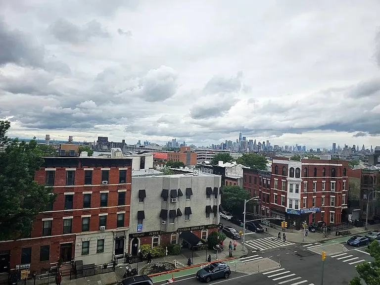 725 4th Ave #A5 — Photo 13