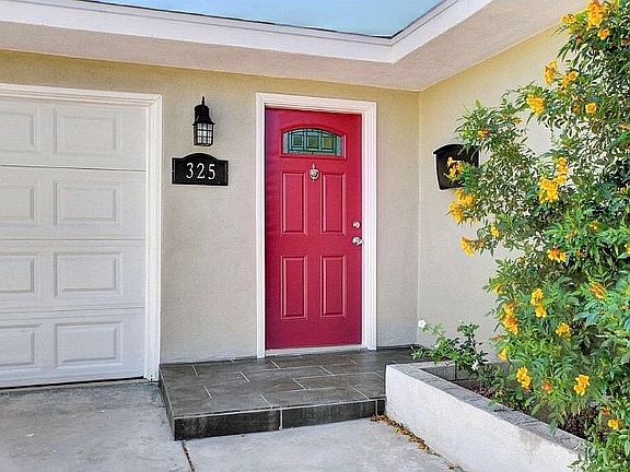 5th image of 325 Oil Lantern Ln