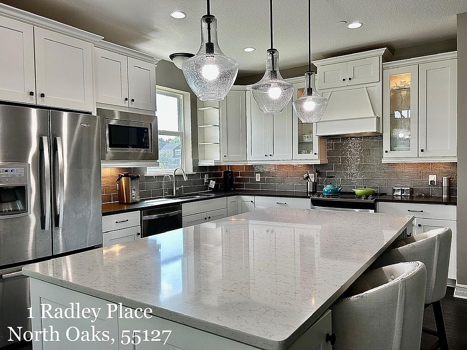 1st image of 1 Radley Pl
