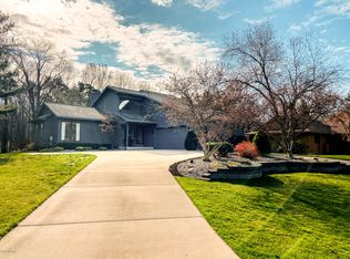 4781 Pine Hollow Rd, Holland, MI 49423