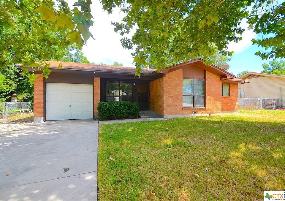 1st image of 1709 Harley Dr