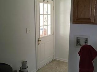 11205 Burton St, Sugar Creek, MO 64054