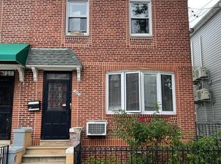 2023 W 8th St, Brooklyn, NY 11223