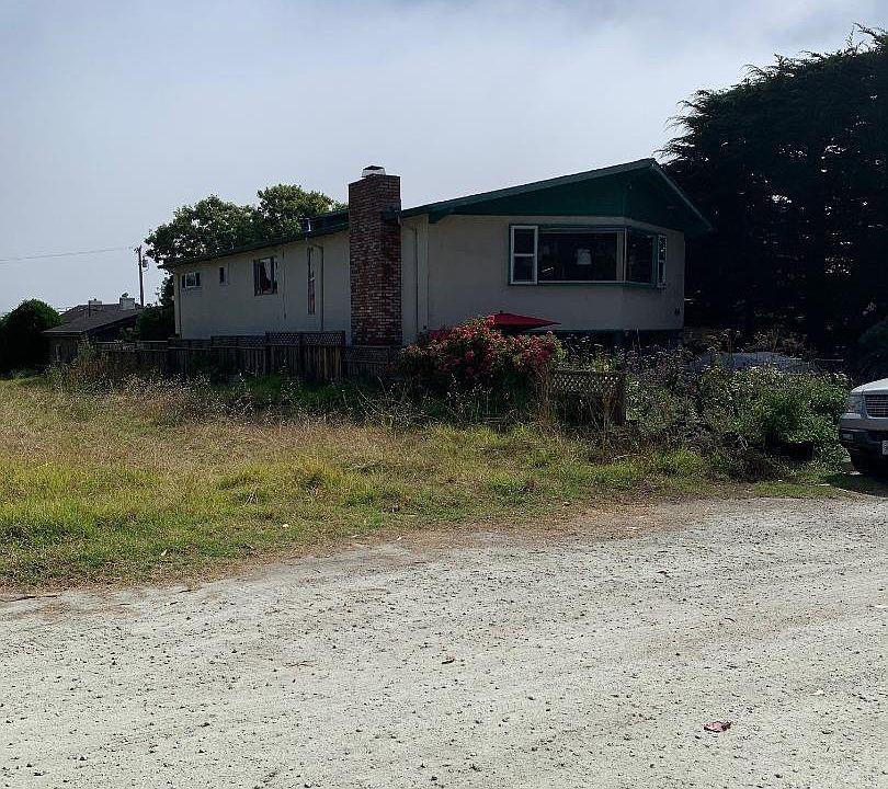 2nd image of 404 Lee Ave