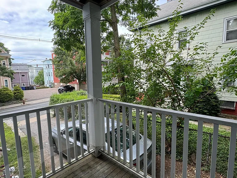 23 Lowell St — Photo 12