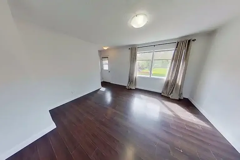 114 Hardisty Ave #12 — Photo 4