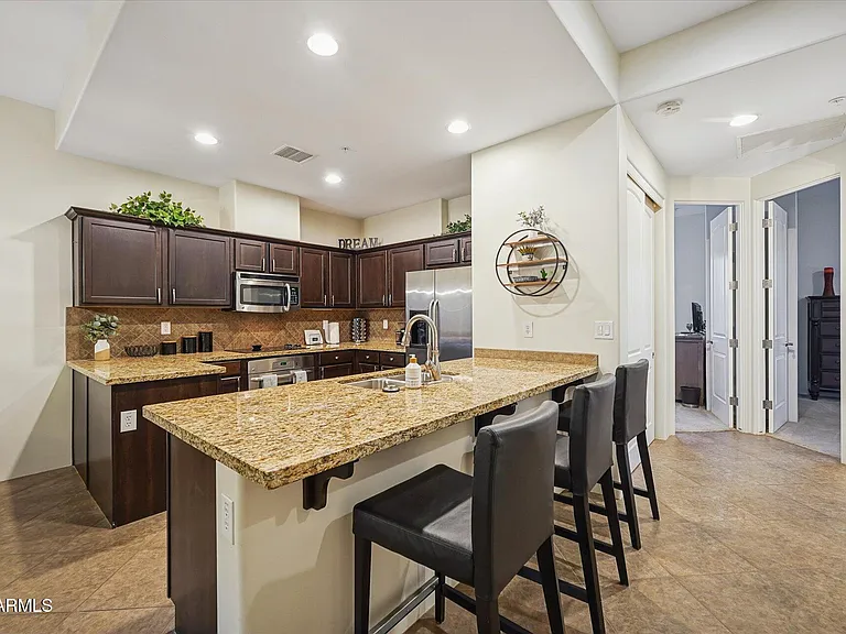36600 N Cave Creek Rd #D6 — Photo 7