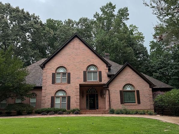 1002 Iron Mountain Rd