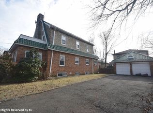 320 Slocum Way, Fort Lee, NJ 07024