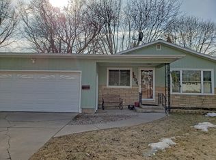 1604 S Hemlock Ave, Marshfield, WI 54449
