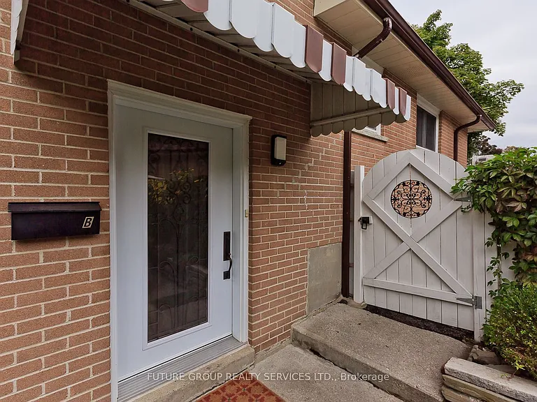 3174 Taviton Ct #LOWER LEVEL OF THE — Photo 2