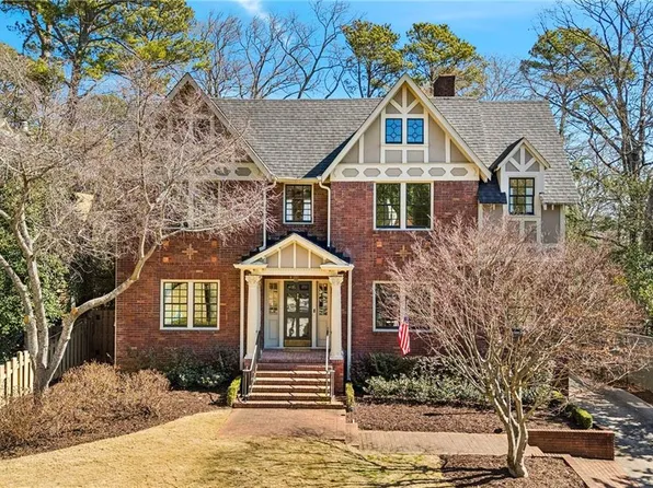 2479 Dellwood Dr NW, Atlanta, GA 30305