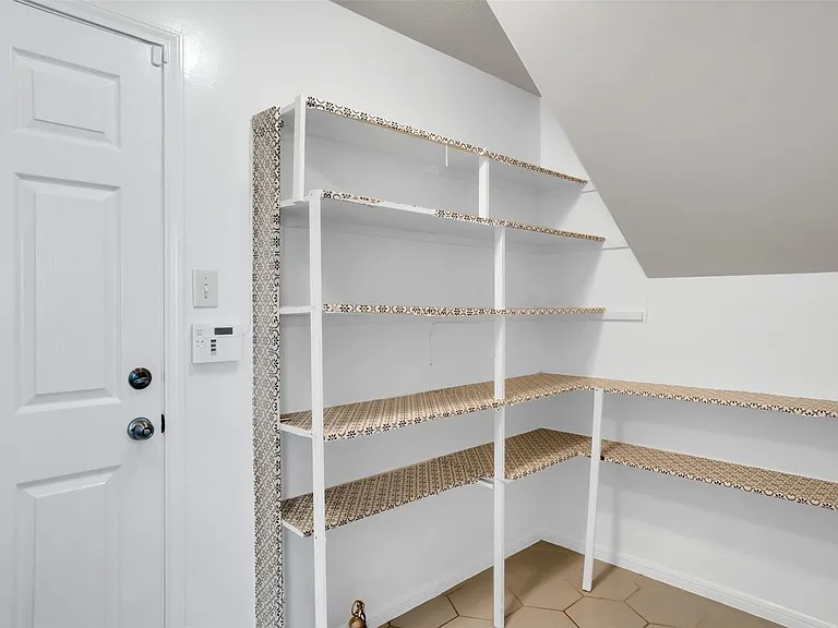 15807 Little Miss Creek Dr — Photo 14