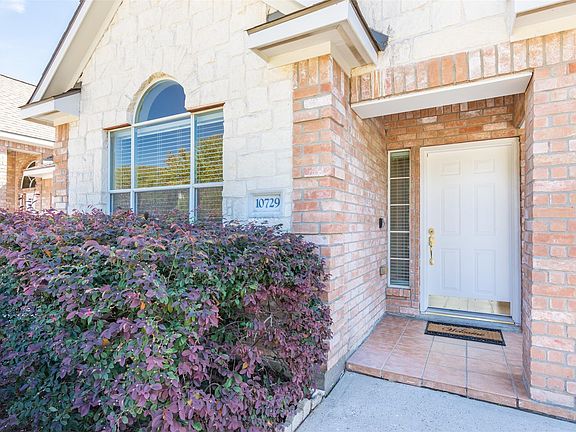 4th image of 10729 Norchester Village Dr
