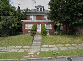 2046 Market St, Harrisburg, PA 17103