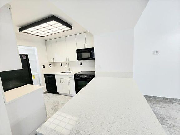 2nd image of 20681 NE 4th Pl APT 203