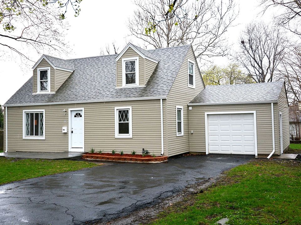 1st image of 550 Sandra Ave