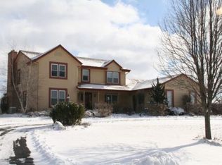 W284N4964 Roosevelts Quay, Pewaukee, WI 53072