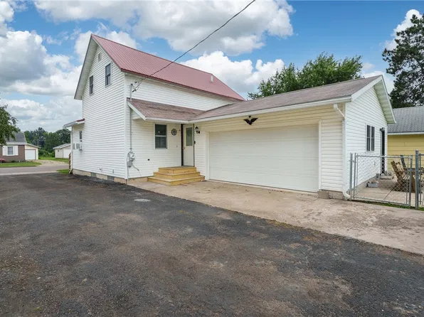 310 W Main Street, Thorp, WI 54771