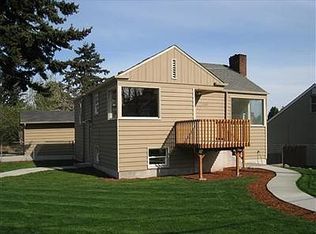 11000 11th Ave SW, Seattle, WA 98146