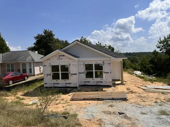 704 Crestline Dr, Columbus, GA 31907