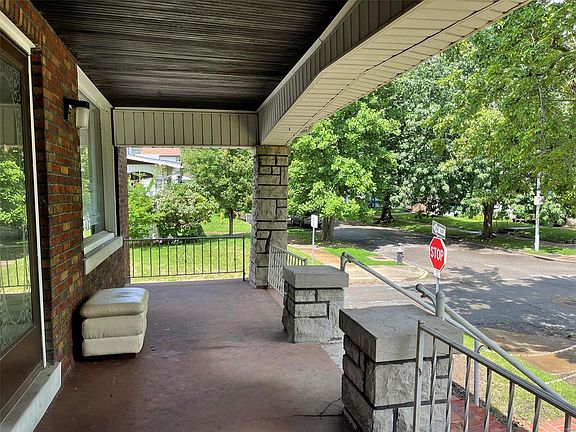 3rd image of 5403 Grace Ave