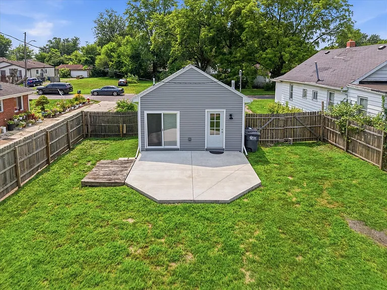 1444 Primrose Ave — Photo 26