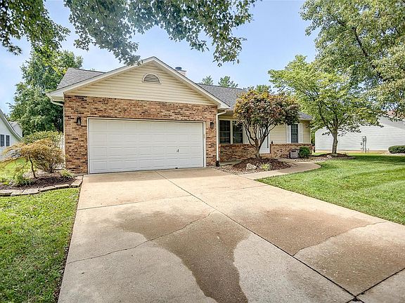 2nd image of 30 Katie Lynn Ct