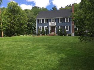 11 Elm St, North Reading, MA 01864