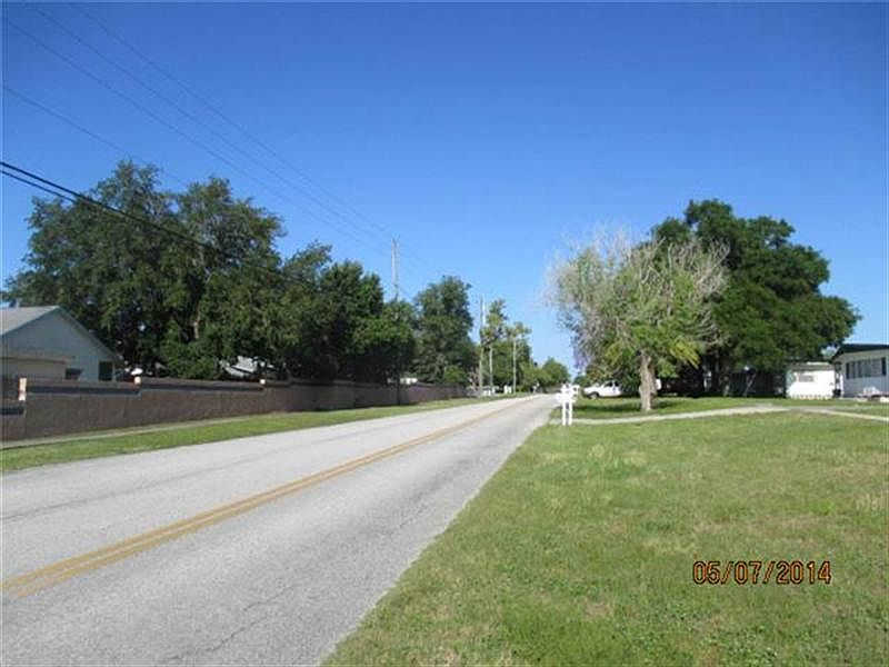 2nd image of 259 Lake Tarpon Dr