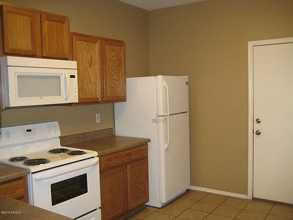 4th image of 6526 S 10th Dr