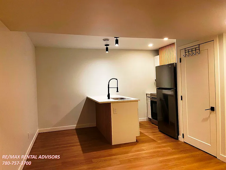 8524 84th Ave NW #BASEMENT — Photo 6