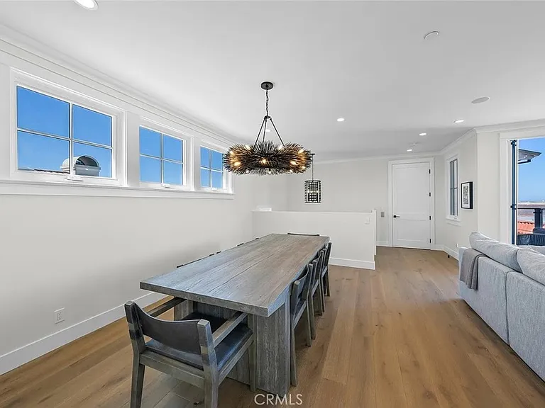 309 Crest Dr — Photo 10