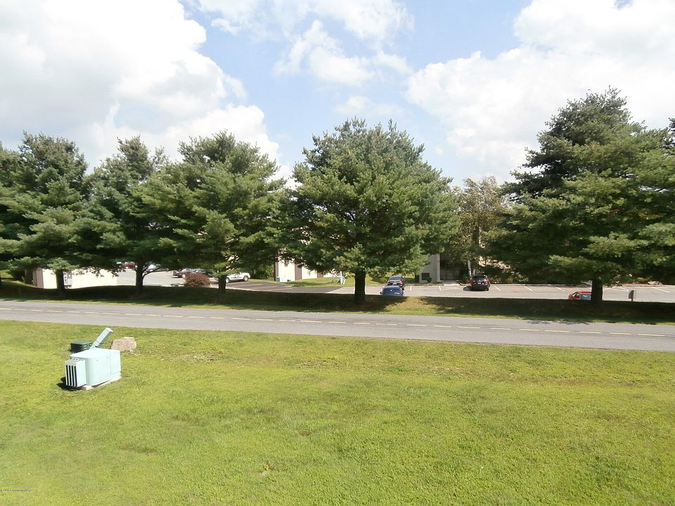 146 Foxfire Dr, Mount Pocono, PA 18344 Zillow