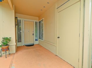 1873 Golden Rain Rd APT 2, Walnut Creek, CA 94595