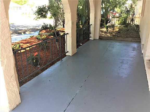 4th image of 1440 Whitehall Ln