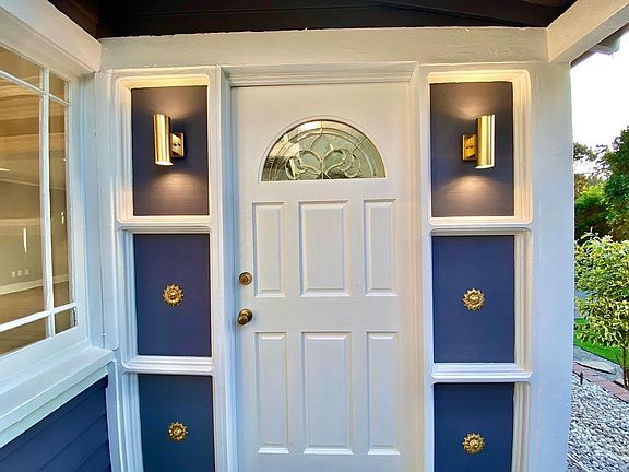 5th image of 900 N Ogden Dr #900