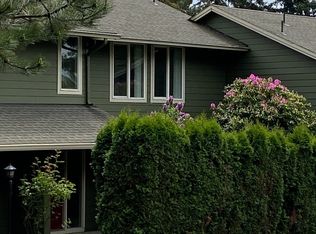 12486 SE 60th Ct #B, Portland, OR 97222