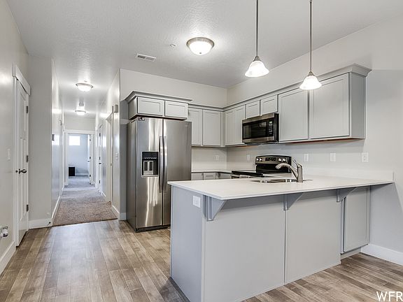 3rd image of 635 N Sun Peak Dr Unit 1802