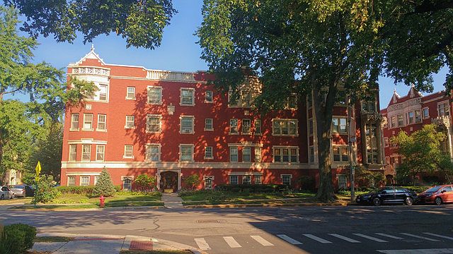 1st image of 228 N Oak Park Ave #G