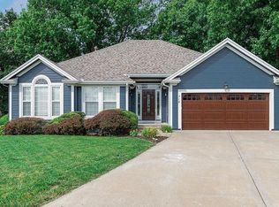 715 NW 51st St, Kansas City, MO 64118