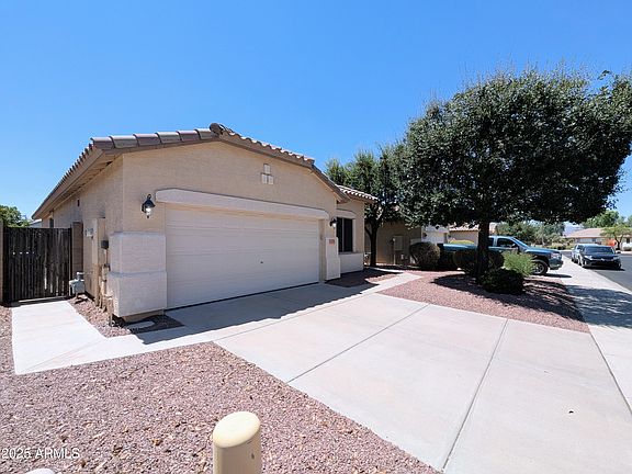 3rd image of 16635 N 169TH Avenue
