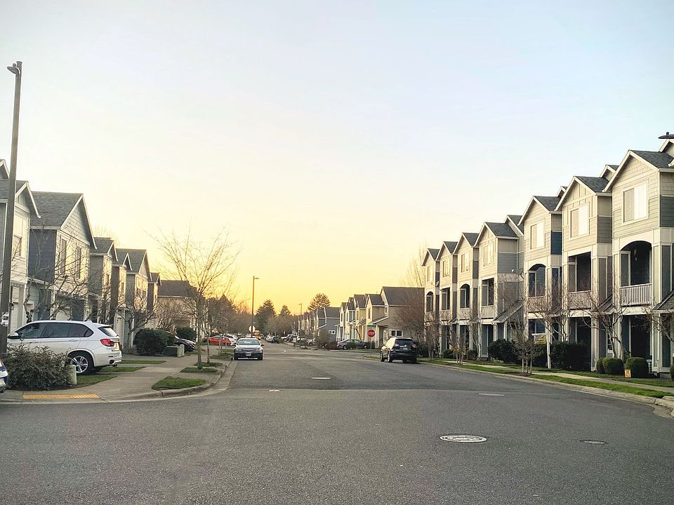 1st image of 17446 SW October Ct