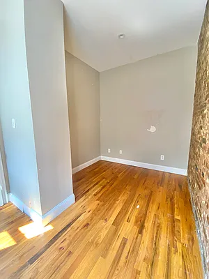 Rented by Corcoran | media 13