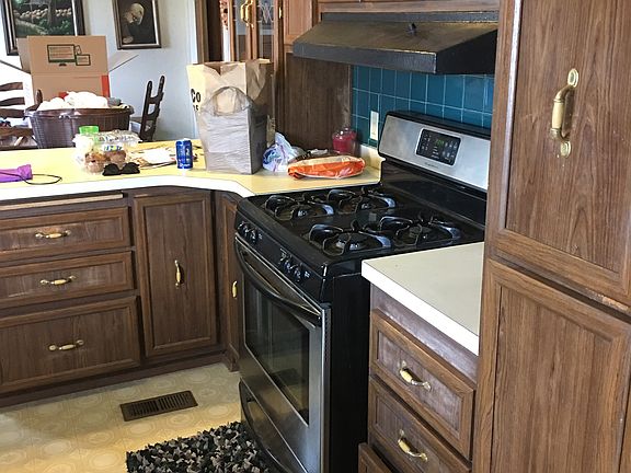 5th image of 401 Canyon Way Spc 4