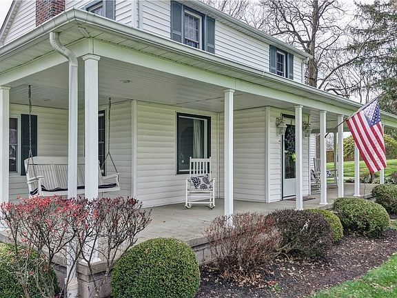2nd image of 2736 Newgarden Rd